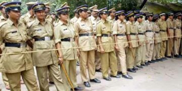 ഇനി ഗർഭകാലത്തും സുഖമായി ജോലി ചെയ്യാം!’; വനിതാ പോലീസുകാർക്ക് കാക്കി സൽവാറും ചെരുപ്പും; പുതിയ ഗർഭകാല യൂണിഫോം അംഗീകരിച്ചു
