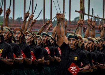 ഗൾഫിൽ പോയി കഷ്ടപ്പെടുന്നതിലും നൂറുമടങ്ങ് നല്ലത് അഗ്നിവീർ!’; ഇന്ത്യൻ സൈന്യത്തിൽ ചേരാൻ അനുവദിക്കണമെന്ന് നേപ്പാളി യുവാക്കൾ