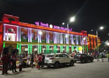ഭീകരാക്രമണ ഭീഷണി ; ഡൽഹി റെയിൽവേ സ്റ്റേഷനുകളിൽ നിന്നുള്ള പാഴ്സൽ സർവീസുകൾ നിർത്തിവെച്ചു ; മുന്നറിയിപ്പുമായി റെയിൽവേ