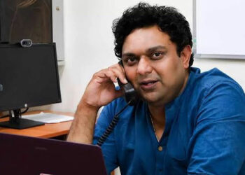കോഡിംഗ് അറിയില്ല, പക്ഷേ ചരിത്ര ഭൂപടം റെഡി; ‘ഭാരത് രാജ്യ’ നിർമ്മിച്ച് കൃഷ്ണ ശേഷാദ്രിക്ക് പ്രധാനമന്ത്രിയുടെ കയ്യടി; ‘ക്ലോഡ്’ എഐ വഴി പിറന്ന വിസ്മയം