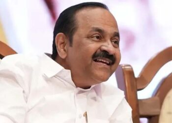 ‘സതീശൻ പൊട്ടൻ കളിക്കരുത്!; വാർത്ത നീക്കം ചെയ്തത് അധികാരികൾ പറഞ്ഞിട്ടെന്ന് AI മറുപടി!’;  വിവാദത്തിൽ തോമസ് ഐസക്!