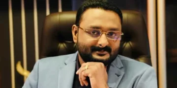 മുഖ്യമന്ത്രിക്കെതിരായ വ്യാജ വിവാഹ ആരോപണം: ആന്റോ അഗസ്റ്റിന് വീണ്ടും നോട്ടീസ്; നാളെ പൊലീസിന് മുന്നിൽ ഹാജരാകണം