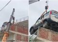 വണ്ടി മോഷ്ടാക്കൾ ഇനി തലപുകയ്ക്കട്ടെ! പുതിയ എസ്‌യുവി സുരക്ഷിതമാക്കാൻ ക്രെയ്ൻ വിളിച്ച് രണ്ടാം നിലയിലെ ടെറസിൽ എത്തിച്ചു, വീഡിയോ വൈറൽ!