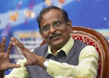 ‘മനുഷ്യനെ ബഹിരാകാശത്തെത്തിക്കാൻ ഭാരതം സജ്ജം’; ഗഗൻയാൻ ആദ്യ ആളില്ലാ ദൗത്യം ഈ വർഷം തന്നെ, ലക്ഷ്യമിടുന്നത് ആറ് വിക്ഷേപണങ്ങൾ!