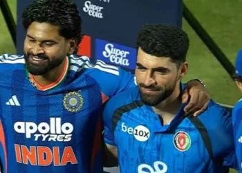 അന്ന് രഹാനെ ഇന്ന് ശ്രേയസ്, പരമ്പര തൂത്തുവാരി ഇന്ത്യ; ചരിത്രം ആവർത്തിച്ച് ഗ്രൗണ്ടിൽ മാതൃകയായി ഇന്ത്യൻ നായകൻ; കൈയടികളുമായി ക്രിക്കറ്റ് ലോകം
