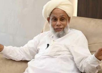 ‘ഓരോ മതത്തിനും അവരവരുടെ കാര്യങ്ങളുണ്ട്, കൊച്ചാക്കരുത്’; കാന്തപുരത്തെ പിന്തുണച്ച് ജിഫ്രി മുത്തുക്കോയ തങ്ങൾ