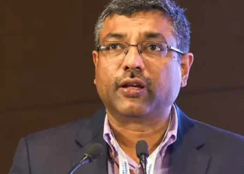 ഇലക്ട്രോണിക്സ് നിർമ്മാണ രംഗത്ത് വൻ കുതിച്ചുചാട്ടവുമായി ഇന്ത്യ’; ആഭ്യന്തര മൂല്യവർദ്ധനവ് 40 ശതമാനമായി ഉയർത്താൻ ലക്ഷ്യമിട്ട് സർക്കാർ