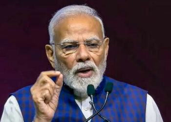 അന്ന് രാധാകൃഷ്ണൻ, ഇന്ന് അങ്ങ്; മെട്രോ യാത്രയ്ക്കിടെ മോദിയെ മുൻ രാഷ്ട്രപതിയോട് ഉപമിച്ച് വിദ്യാർത്ഥി