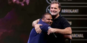 ‘അമ്മയെ പോലും രാഹുൽ പരിഹാസ വിഷയമാക്കി’; പ്രധാനമന്ത്രിയെ അധിക്ഷേപിച്ച കോൺഗ്രസ് വേദിയിലെ തരംതാണ നാടകത്തിനെതിരെ വൻ ജനരോഷം!