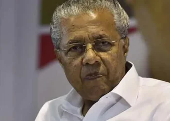 റിപ്പോർട്ടർ ചാനലിലെ പൊലീസിന്റെ മിന്നൽ റെയ്ഡ്, അടിയന്തരാവസ്ഥയെ ഓർമ്മിപ്പിക്കുന്ന അതിക്രമമെന്ന് പിണറായി വിജയൻ