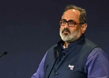 രാഹുൽ ഗാന്ധി മാപ്പ് പറയണം, ഇല്ലെങ്കിൽ ഫ്രോഡ് വിളി തുടരും: രാജീവ് ചന്ദ്രശേഖർ