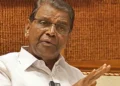 ചാർട്ടേഡ് വിമാനയാത്ര വിവാദം: വി.ഡി. സതീശന് പിന്തുണയുമായി സ്പീക്കർ തിരുവഞ്ചൂർ രാധാകൃഷ്ണൻ! വിമാനക്കമ്പനി ഉടമയെ വ്യക്തിപരമായി അറിയാമെന്ന് വെളിപ്പെടുത്തൽ