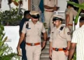 ‘വാട്സാപ്പിലൂടെ ഭീകരബന്ധം, ആയുധക്കടത്ത്’; കർണാടകയിൽ പാക് പൗരന്മാർ ഉൾപ്പെടെ ഏഴുപേർക്കെതിരെ യു.എ.പി.എ കേസ്, യുവാവ് അറസ്റ്റിൽ