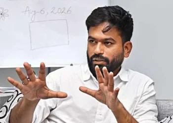 പാറ്റ പാർട്ടി സ്ഥാപകൻ അഭിജീത് ദിപ്കെയുടെ മുത്തശ്ശി സാവിത്രിബായി അന്തരിച്ചു!’ വിട്ടയച്ചേക്കുമെന്ന് സൂചന