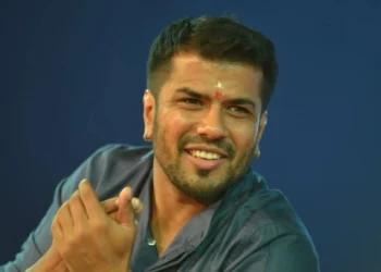 ‘വിശ്വാസ്യതയുള്ള സിബിഐ ഉദ്യോഗസ്ഥൻ അന്വേഷിക്കണം’ ; ബാലഭാസ്കറിന്റെ മരണത്തിൽ തുടരന്വേഷണത്തിന് ഉത്തരവിട്ട് ഹൈക്കോടതി