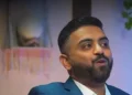 തലയ്ക്കടിയേറ്റ് രക്തത്തിൽ കുളിച്ചിട്ടും ഞാൻ ആ വാതിൽ തുറന്നു;  ഫ്ലൈ ദുബായ് കോക്പിറ്റിലെ ജീവന്മരണ പോരാട്ടം വിവരിച്ച് ക്യാപ്റ്റൻ സ്മിത്