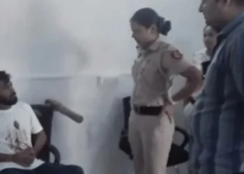 മുത്തശ്ശിയുടെ വേർപാട് അഭിജീത് ദിപ്കെയെ കൃത്യസമയത്ത് അറിയിച്ചിരുന്നു ; വീഡിയോ പുറത്തുവിട്ട് ഡൽഹി പൊലീസ്