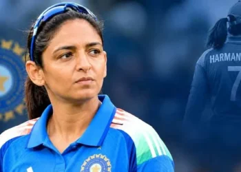 ‘ചരിത്രനേട്ടങ്ങൾ സമ്മാനിച്ച നായിക പടയിറങ്ങുന്നു’; ഇന്ത്യൻ വനിതാ ക്രിക്കറ്റ് ടീം ക്യാപ്റ്റൻ സ്ഥാനം ഒഴിഞ്ഞ് ഹർമൻപ്രീത് കൗർ!