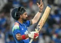മടങ്ങിവരവ് രാജകീയം, ആദ്യ പത്തിലേക്ക് തിരിച്ചെത്തി കെഎൽ രാഹുൽ; ഐസിസി റാങ്കിങ്ങിൽ ഇന്ത്യൻ ബാറ്റിങ് കരുത്ത്