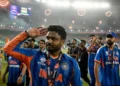 സെഞ്ചുറി സിക്സുകളിലേക്ക് ഇനി ദൂരം വെറും രണ്ട് ഹിറ്റുകൾ മാത്രം; വമ്പൻ റെക്കോർഡിന്റെ പടിവാതിലിൽ സഞ്ജു സാംസൺ