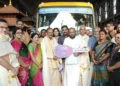 ഗുരുവായൂരപ്പന് പുതിയ മിനിബസ് സമർപ്പിച്ച് സ്റ്റേറ്റ് ബാങ്ക് ഓഫ് ഇന്ത്യ ; ദേവസ്വം സ്കൂളിലെ കുട്ടികളുടെ യാത്രയ്ക്ക് ആശ്വാസമാവുക ലക്ഷ്യം