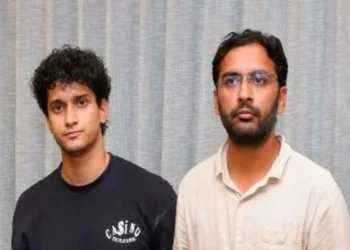 സൗരവ് ദാസിനെയും അശുതോഷ് റാങ്കയേയും 5 ദിവസത്തേക്ക് കൂടി കസ്റ്റഡിയിൽ വേണമെന്ന് ഡൽഹി പോലീസ് ; വിധി പറയൽ മാറ്റിവെച്ച് കോടതി