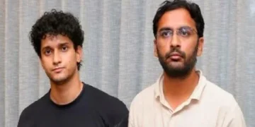 സൗരവ് ദാസിനെയും അശുതോഷ് റാങ്കയേയും 5 ദിവസത്തേക്ക് കൂടി കസ്റ്റഡിയിൽ വേണമെന്ന് ഡൽഹി പോലീസ് ; വിധി പറയൽ മാറ്റിവെച്ച് കോടതി