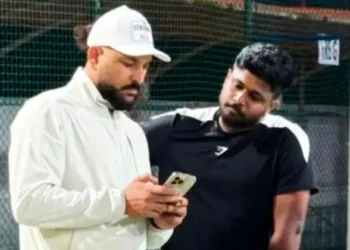 ടീമിനായി സ്ഥാനം വിട്ടുകൊടുത്ത സഞ്ജു യഥാർഥ ടീം മാൻ; പ്രശംസയുമായി യുവരാജ് സിങ്